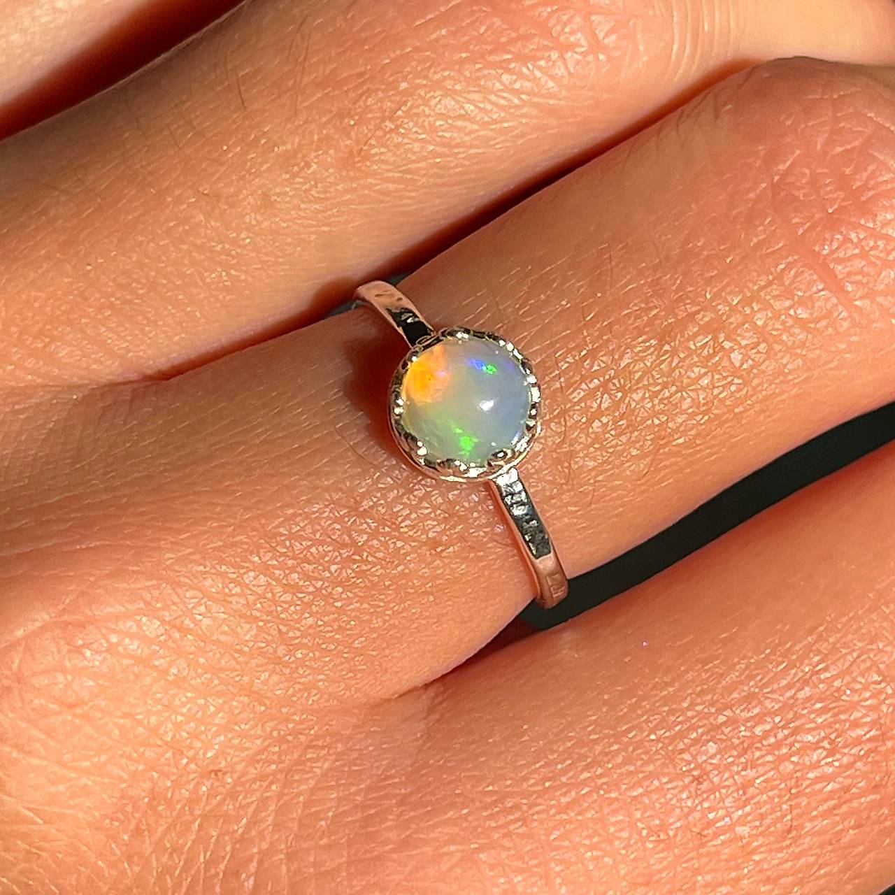 Welo Ethiopian Opal Filigree AG925 Silver Ring  / Strieborný prsteň s opálom E001