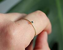 Prstene - Zlatý prsteň mini mini - fialový 2 - 16024333_