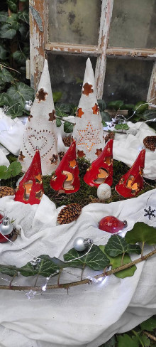 Svietidlá a sviečky - Vianočné svietniky sada (Červená) - 16027174_
