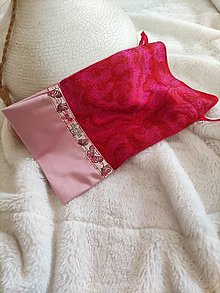 Úžitkový textil - Vrecúško  na darček nielen vianočné - motýle - 16028028_