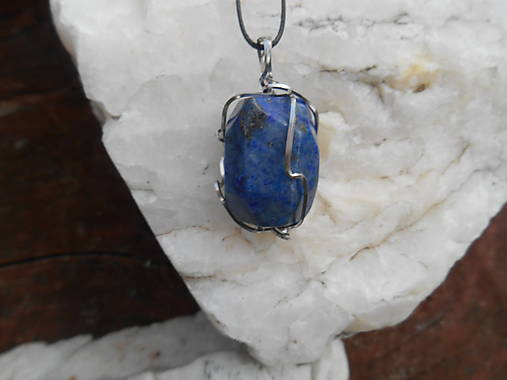 king blue.lazurit-lapis lazuli-prívesok