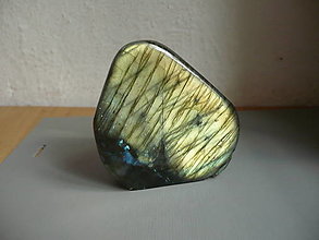 Minerály - Labradorit - dekorační kousek 63 mm, č.8f - 16034920_
