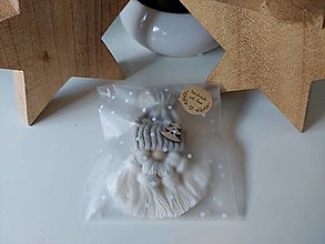 Dekorácie - Vianočný macrame santa/mikuláš v darčekovom balení - 16034381_