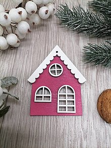 Dekorácie - Vianočná ozdoba na stromček - cyklámenový domček - 16038181_
