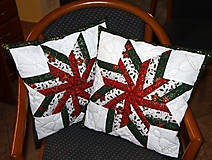 Úžitkový textil - Vianočná patchworková deka+vankúšiky,obrus,prestieranie - 16039374_