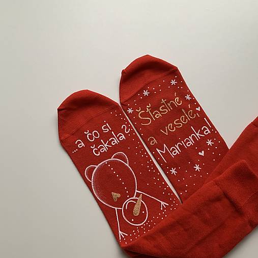 Maľované vianočné ponožky s nápisom: "A čo si čakal?..." alebo na želanie (červené s menom)
