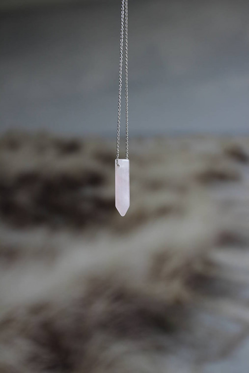 minimalistický náhrdelník ruženín