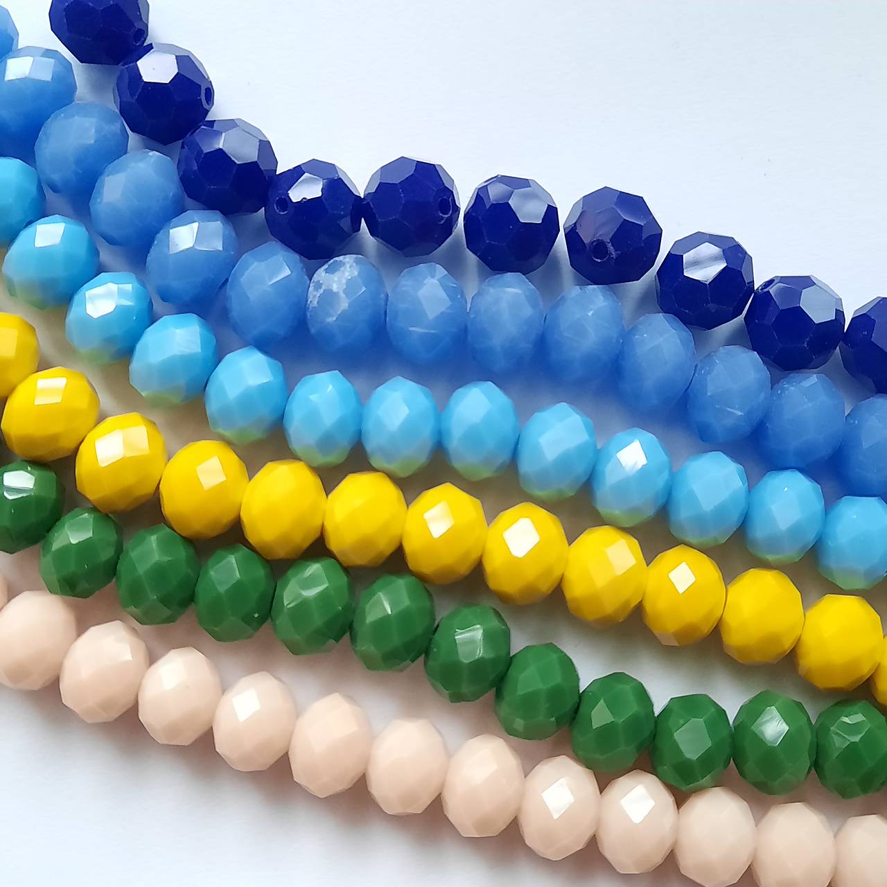 Sklenená rondelka 10x8mm-1ks