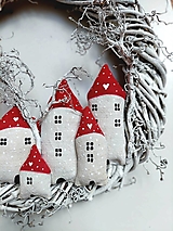 Dekorácie - Veniec Zimná dedinka - 16060213_