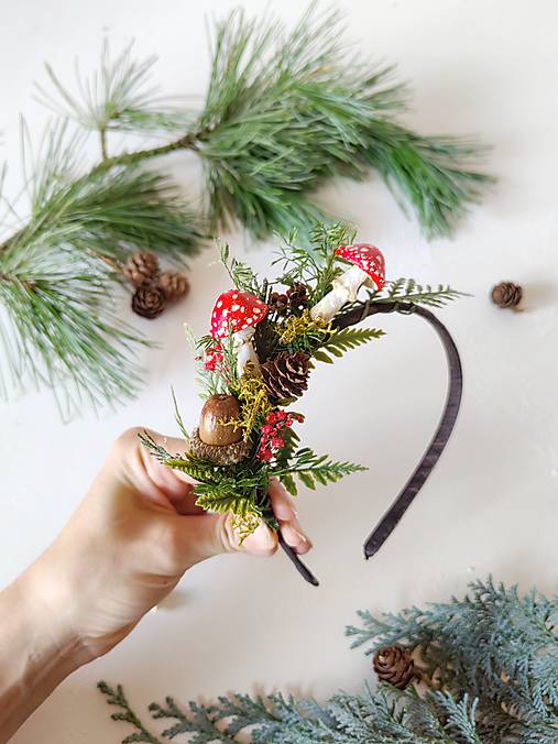 Vianočná čelenka "čarovný les" - muchotrávky