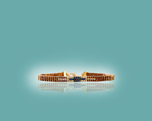 Jemný elegantný náramok (Zlatý so vzorom)