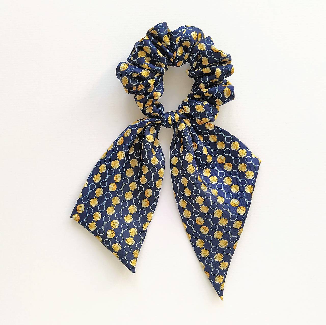 Francúzska hodvábna MAXI scrunchie (Mušličková)