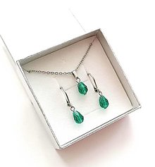 Sady šperkov - Sada brúsené kvapky 6x8 mm + oceľ (smaragd) - 16075848_