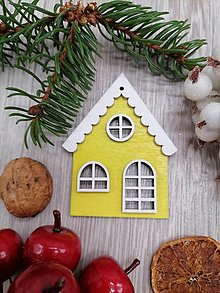 Dekorácie - Vianočná ozdoba na stromček - žltý domček - 16072953_