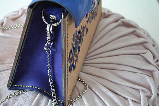 Drevená kabelka Liptov exklusiv (Kráľovsky modrá)