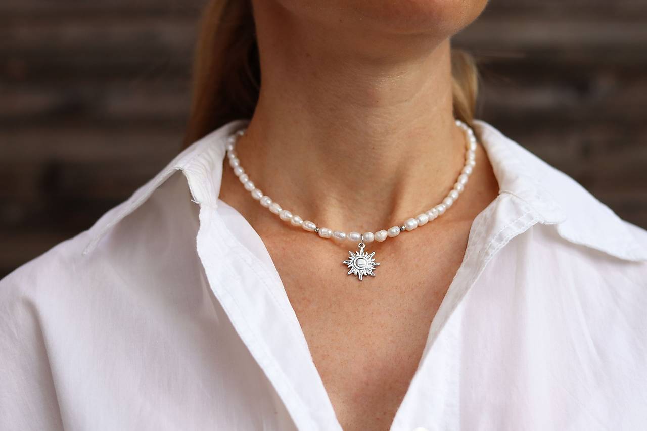 Choker riečne perly