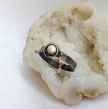 Prstene - Prsteň s perleťou ^MALINI^ - 16083755_