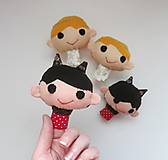 Hračky - Prstová maňuška človiečik (čertík) - 16081146_