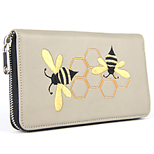 Peňaženky - Vyšívaná kožená dámska peňaženka s motívom Včeličiek, béžová farba - 16086343_
