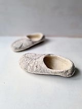 Ponožky, pančuchy, obuv - Vlnené papuče plstené - 16095126_