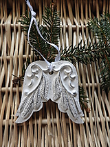 Dekorácie - Anjelská krídla pro štastie - stříbrná a zlatá - 16094071_