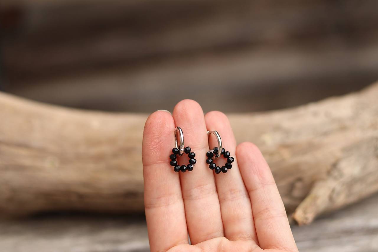 Náušnice s minerálom spinel