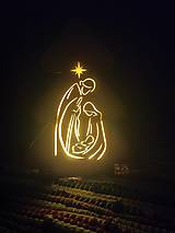 Dekorácie - Drevený LED stromček - Narodenie Ježiška - 16094124_