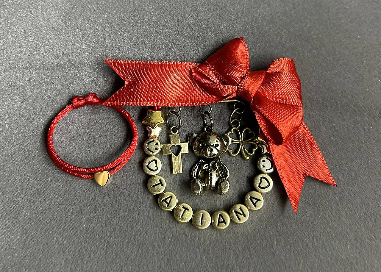 Set proti urieknutiu pre bábätko - mašlička na kočík/vajíčko + náramok so srdiečkom z chirurgickej ocele