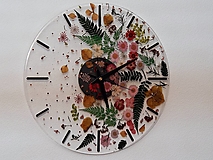 Pestrofarebné priehľadné hodiny s kvetmi