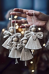 Dekorácie - Macramé anjelikovia set na vianočný stromček, 5x - hnedé vlásky - 16103226_