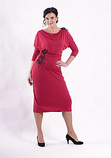 Šaty - Červené šaty s pásky - 16106126_