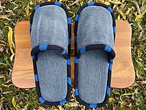 Ponožky, pančuchy, obuv - Riflové papuče s čierno-modrým lemom - 16105074_