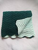 Detský textil - Zelená háčkovaná deka - 16112816_