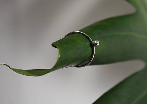 Strieborný prsteň gulička 3mm