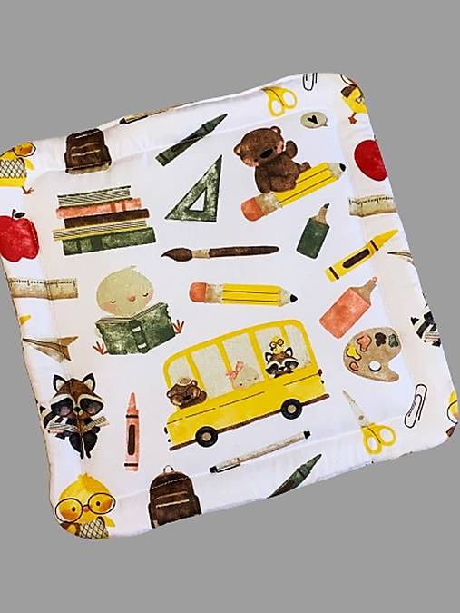 Detský textil - Podsedák na školskú stoličku (školské pomôcky) - 16112966_