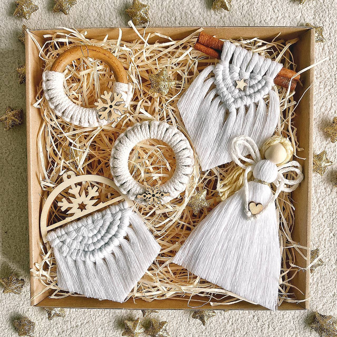 Set vianočných macramé ozdôbok
