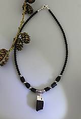Náhrdelníky - Ochranný náhrdelník turmalín skoryl - 16118062_