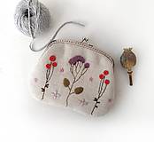 Peňaženky - Peňaženka XL V tmavšej záhradke (s kapsičkami) - 16117263_