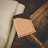Pánske tašky - Kožená peňaženka / puzdro na karty Hunter (Natural + Dark Brown) - 16120741_