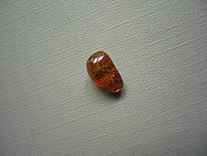 Minerály - Troml. kámen – jantar 10 mm, č.104f - 16119739_
