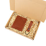 Pánske tašky - Darčekový set kožená peňaženka Forester + kľúčenka (Chestnut) - 16124773_