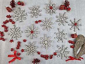 Dekorácie - Vianočné ozdoby na stromček - vločky - 16128339_