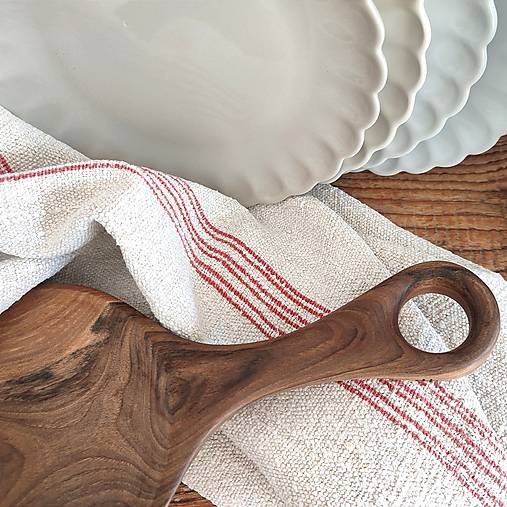 Vareškový lopár HORY z orecha