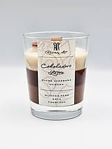 Svietidlá a sviečky - Čokoládové Latte - sójová sviečka troch vôní v skle s dreveným knôtom, 230 ml - 16127611_
