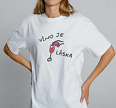 Topy, tričká, tielka - Unisex tričko VÍNO JE LÁSKA - 16137497_