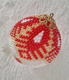Dekorácie - Vianočná guľa červeno-zlato-biela 5cm - 16139016_