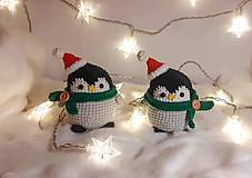 Hračky - Háčkovaný vianočný tučniačik - 16138939_