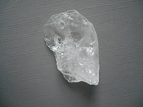 Minerály - Vrt. kámen - křišťál 37 mm, č.13f - 16139071_