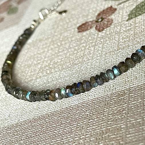 Luxury Natural Faceted Labradorite Rondelle Necklace AG925 / Náhrdelník prírodný labradorit rondelky A101