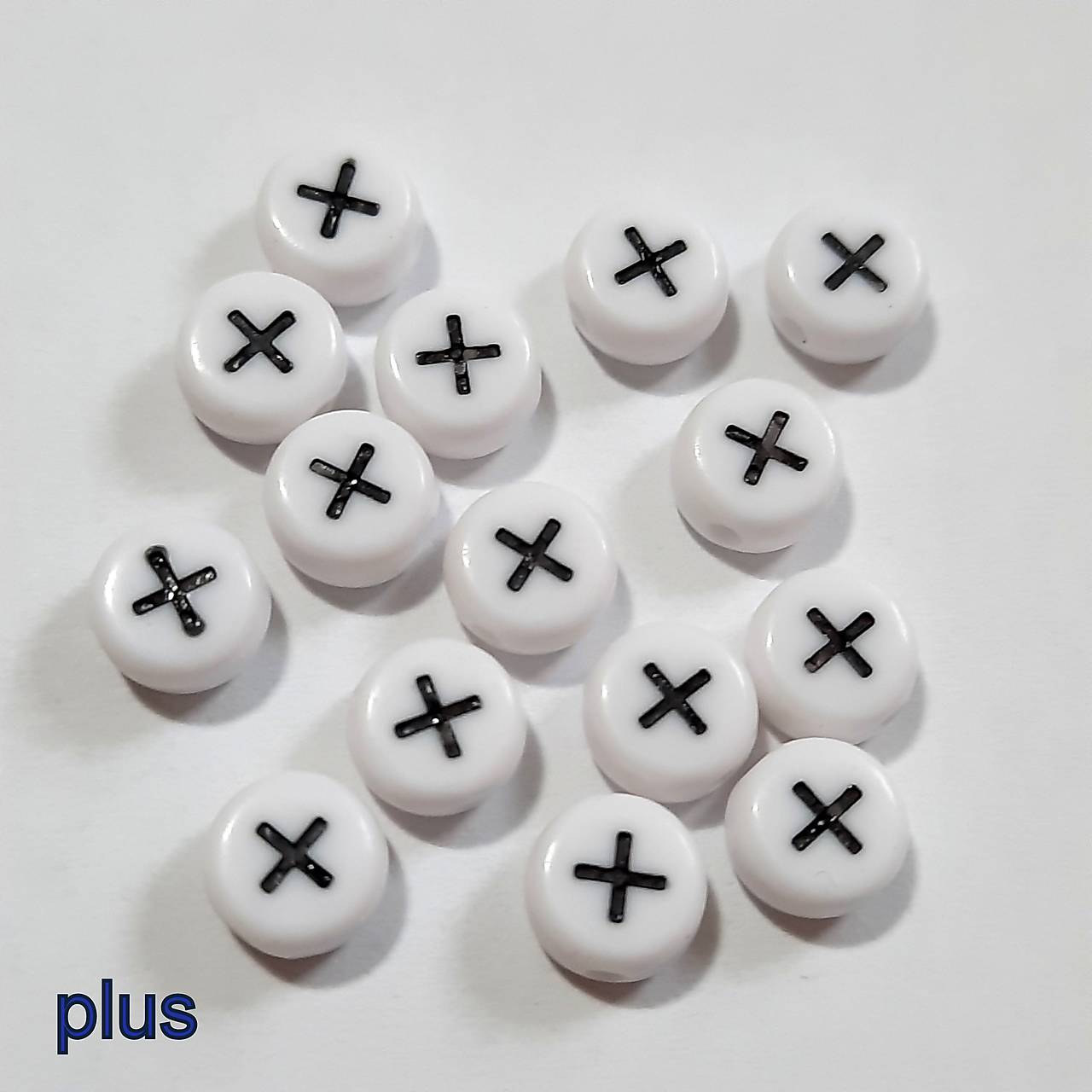 Znaky plast 7mm-lentilky-1ks